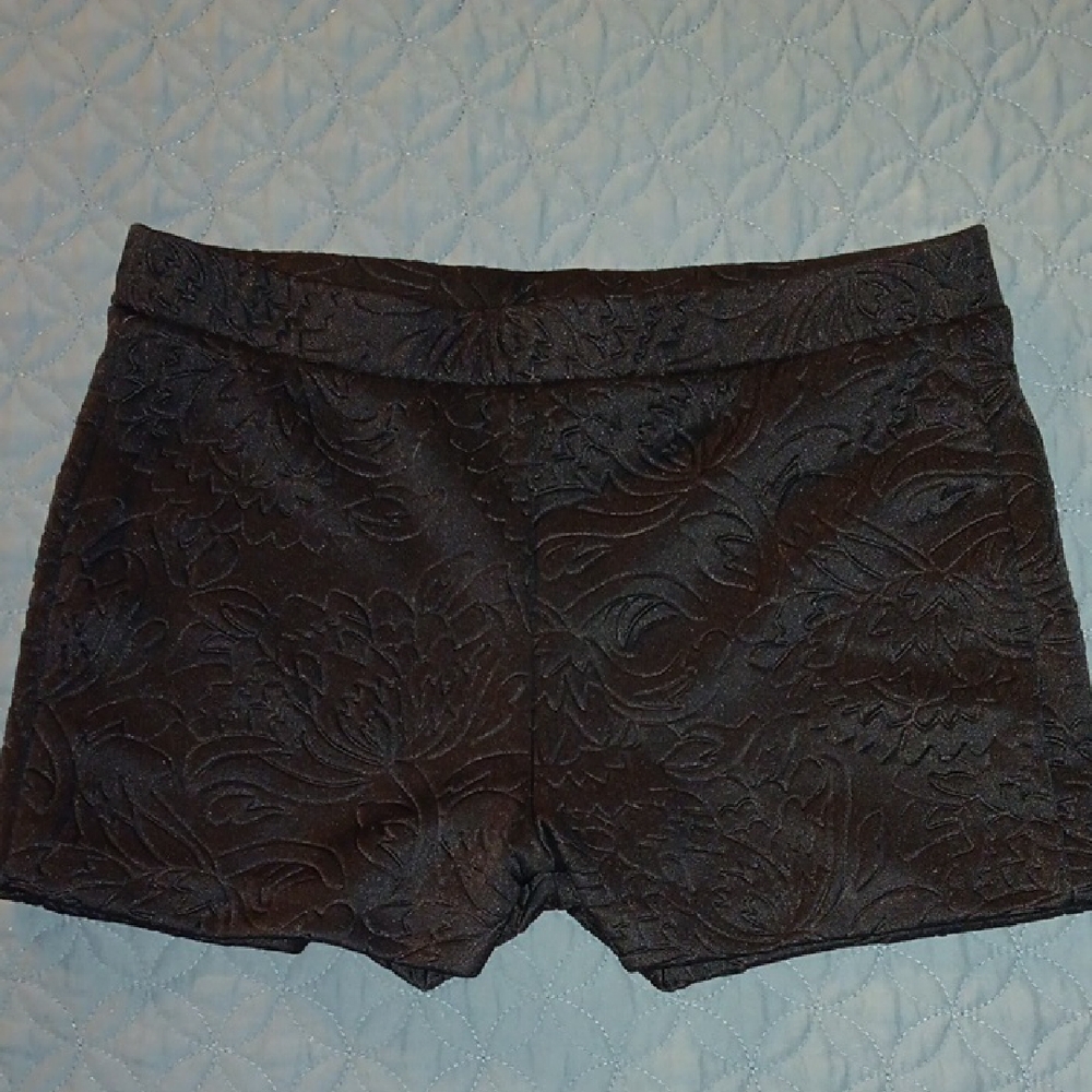 Forever 21 Black Floral Patterned Shorts